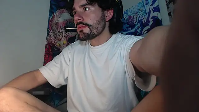 Snapshot of LuciferSantoryu chatting on 04/11/26, 06:40 LuciferSantoryu online show from 04/11/26, 06:40