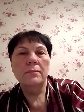 Snapshot of OliviaaSkyy chatting on 12/01/25, 10:37 OliviaaSkyy online show from 12/01/25, 10:37