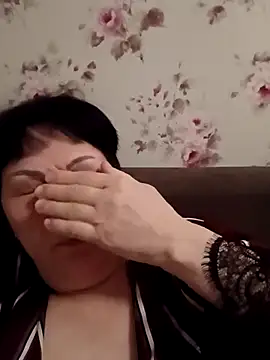 Snapshot of OliviaaSkyy chatting on 12/15/25, 05:01 OliviaaSkyy online show from 12/15/25, 05:01