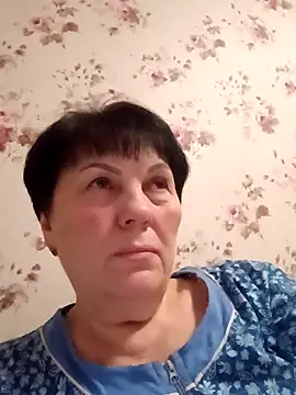 Snapshot of OliviaaSkyy chatting on 12/18/25, 07:20 OliviaaSkyy online show from 12/18/25, 07:20