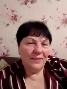 Snapshot of OliviaaSkyy chatting on 12/20/25, 06:20 OliviaaSkyy online show from 12/20/25, 06:20