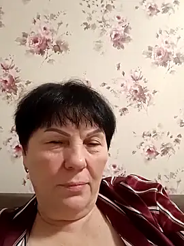 Snapshot of OliviaaSkyy chatting on 12/21/25, 07:21 OliviaaSkyy online show from 12/21/25, 07:21