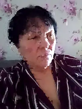 Snapshot of OliviaaSkyy chatting on 01/13/26, 06:35 OliviaaSkyy online show from 01/13/26, 06:35