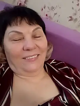 Snapshot of OliviaaSkyy chatting on 02/12/26, 06:30 OliviaaSkyy online show from 02/12/26, 06:30