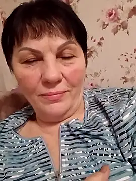 Snapshot of OliviaaSkyy chatting on 02/14/26, 04:37 OliviaaSkyy online show from 02/14/26, 04:37