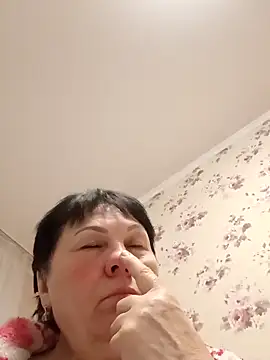 Snapshot of OliviaaSkyy chatting on 02/15/26, 04:25 OliviaaSkyy online show from 02/15/26, 04:25