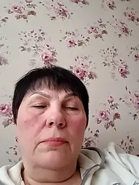 Snapshot of OliviaaSkyy chatting on 02/22/26, 12:15 OliviaaSkyy online show from 02/22/26, 12:15