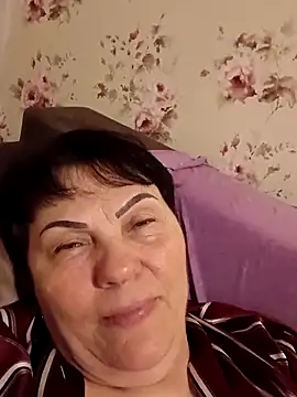 Snapshot of OliviaaSkyy chatting on 03/24/26, 08:47 OliviaaSkyy online show from 03/24/26, 08:47