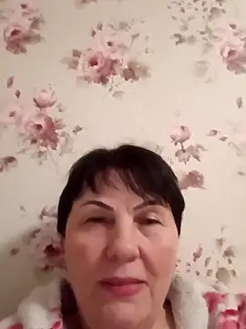 Snapshot of OliviaaSkyy chatting on 04/24/26, 07:49 OliviaaSkyy online show from 04/24/26, 07:49