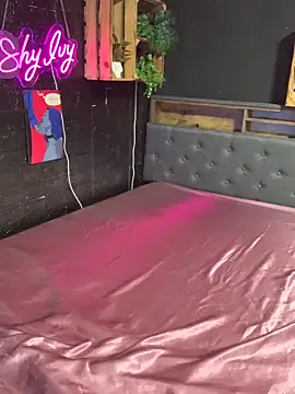 Shy-Ivy online show from 01/15/26, 10:46