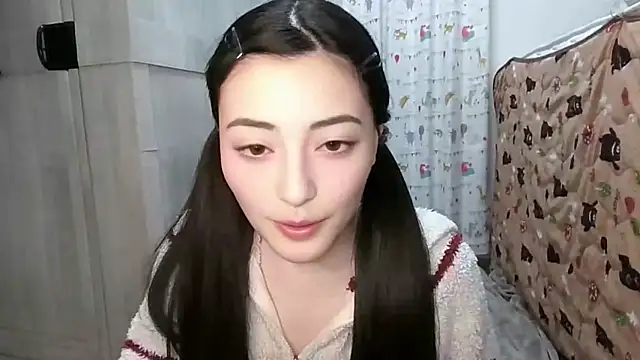 Snapshot of kaede_2112 chatting on 03/03/26, 01:28 kaede 2112 online show from 03/03/26, 01:28