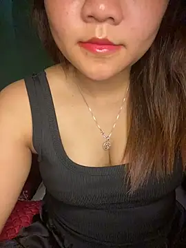 Snapshot of Sunset-yll chatting on 03/29/26, 06:57 Sunset-yll online show from 03/29/26, 06:57