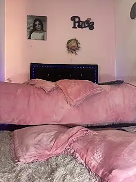 Snapshot of Valery_prinss chatting on 04/23/26, 12:56 Valery prinss online show from 04/23/26, 12:56