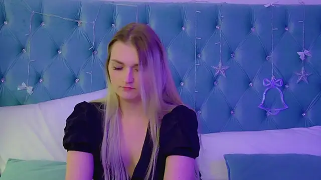 AnnyRaii online show from 01/12/26, 06:07