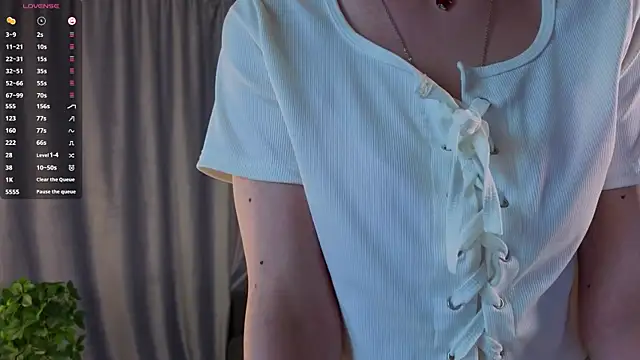 UmbraVelour online show from 04/14/26, 01:17