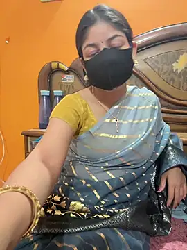 Snapshot of cutestpearl chatting on 04/13/26, 06:57 cutestpearl online show from 04/13/26, 06:57