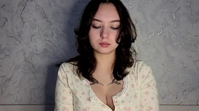 Snapshot of moonjane chatting on 04/22/26, 01:01 moonjane online show from 04/22/26, 01:01