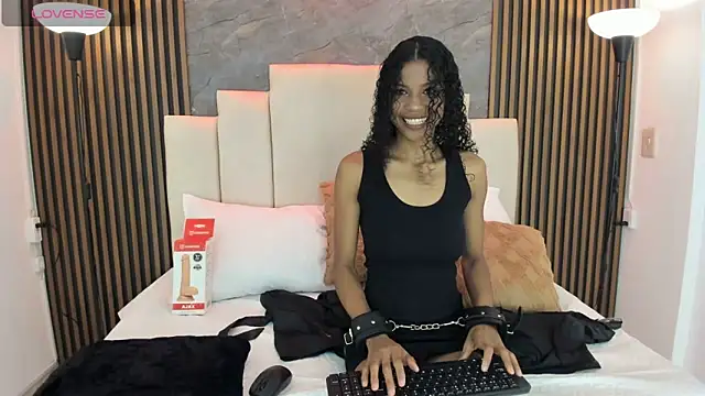 catiusca reyes 03 online show from 12/04/25, 02:15