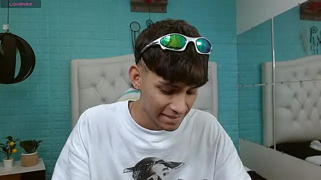 DraxBlade09 online show from 03/26/26, 07:41