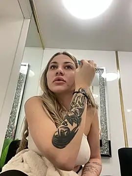 Chloe GraceeX online show from 02/22/26, 07:01