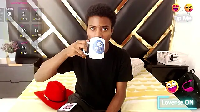 NoahJhonson69 online show from 03/12/26, 11:16