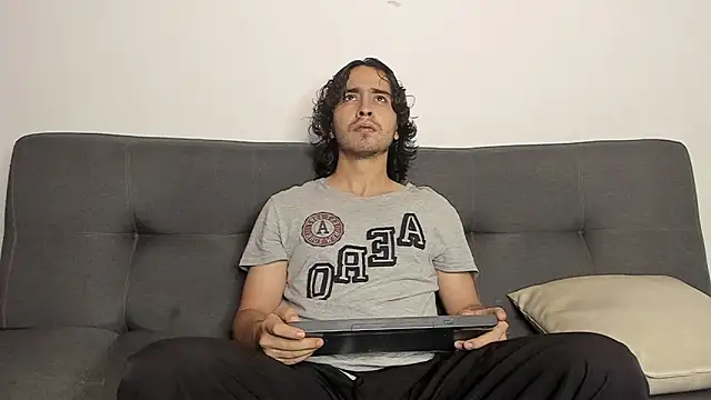 Jave rave online show from 12/04/25, 11:41