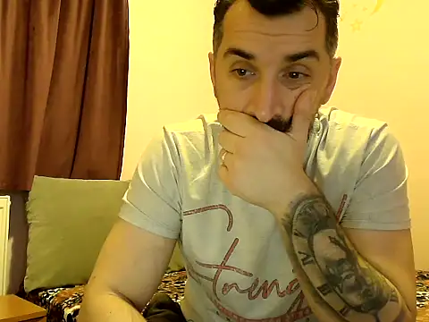 Brianhot8 online show from 11/23/25, 10:09