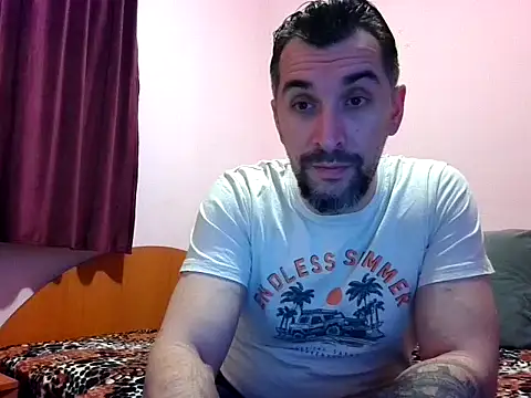 Brianhot8 online show from 11/24/25, 09:36