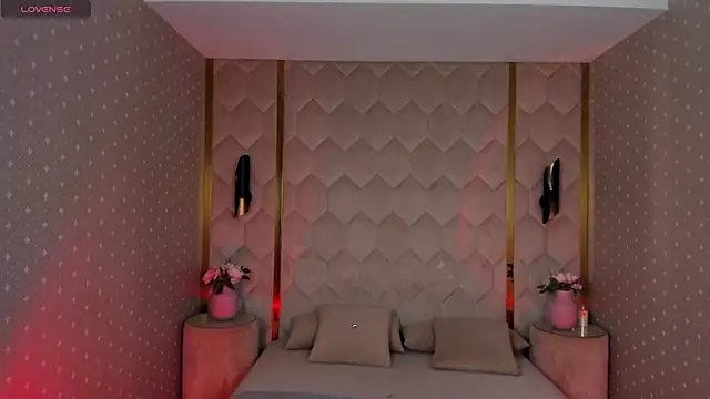 Snapshot of Even_Vrot chatting on 11/22/25, 08:19 Even Vrot online show from 11/22/25, 08:19