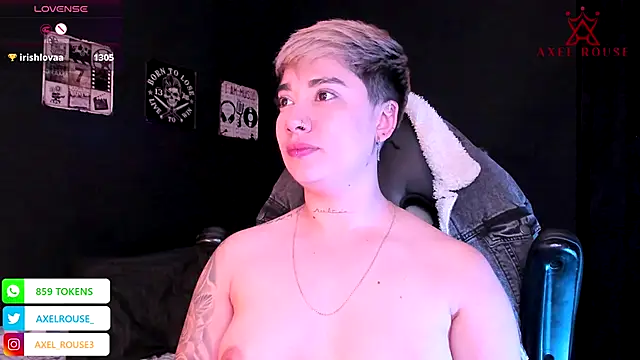 Snapshot of AxelRouse3 chatting on 11/18/25, 11:26 AxelRouse3 online show from 11/18/25, 11:26