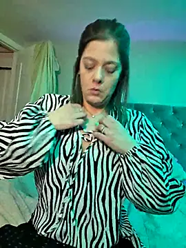 Snapshot of Drowning667 chatting on 02/20/26, 08:31 Drowning667 online show from 02/20/26, 08:31