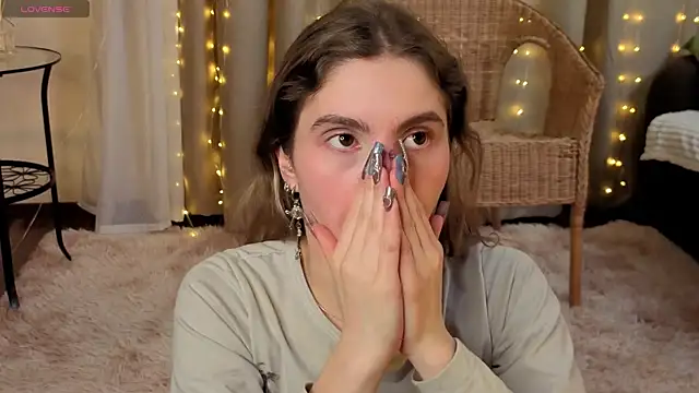 RozanneJordan online show from 02/10/26, 05:17