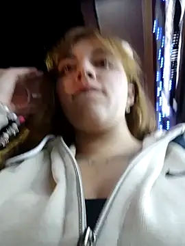 Snapshot of Juanita-30 chatting on 12/14/25, 12:16 Juanita-30 online show from 12/14/25, 12:16