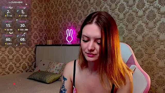 Snapshot of Ursula_Andres chatting on 07/17/26, 12:39 Ursula Andres online show from 07/17/26, 12:39