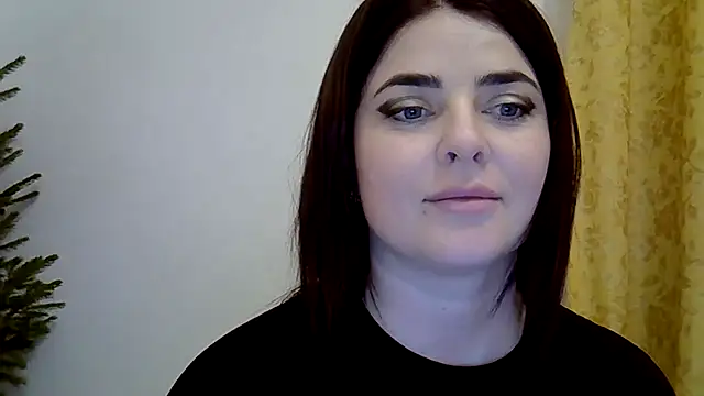 Snapshot of Darkroseq chatting on 12/05/25, 02:25 Darkroseq online show from 12/05/25, 02:25