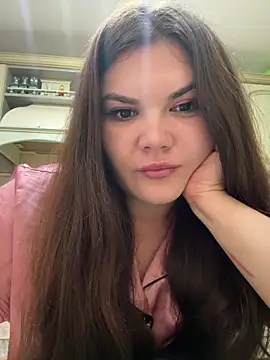 Snapshot of Maru992699 chatting on 11/18/25, 09:19 Maru992699 online show from 11/18/25, 09:19