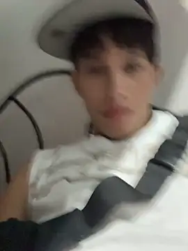 Handsome boys69 online show from 11/26/25, 01:17