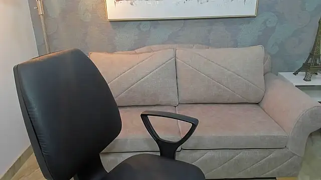 Isabela clk online show from 12/19/25, 07:43