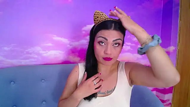 mei kora online show from 11/20/25, 12:05