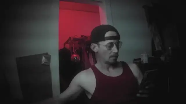 Snapshot of SeductiveIce69 chatting on 04/29/26, 04:38 SeductiveIce69 online show from 04/29/26, 04:38