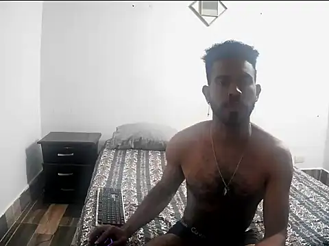 alberthot11 online show from 01/14/26, 05:13