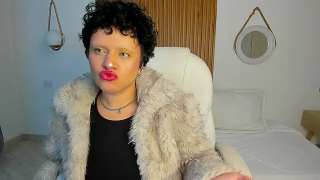 Alaska deluxe online show from 03/28/26, 12:21