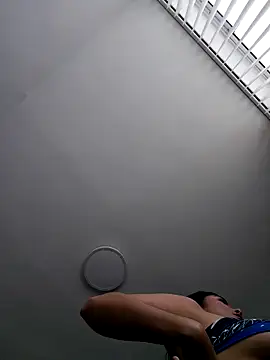 Laia torres1 online show from 02/19/26, 06:59