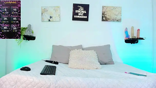 Snapshot of Maddy__Jones chatting on 03/07/26, 07:22 Maddy Jones online show from 03/07/26, 07:22