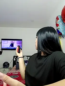 hot-shaved-baby online show from 11/24/25, 07:46