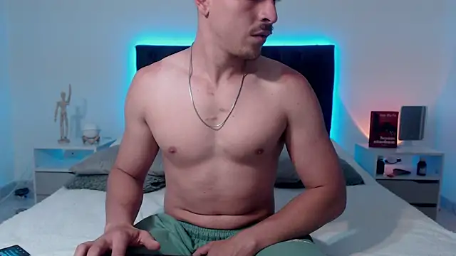 Snapshot of ray_Weeed chatting on 11/22/25, 11:15 ray Weeed online show from 11/22/25, 11:15