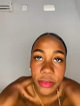 Onix couple online show from 12/05/25, 07:21