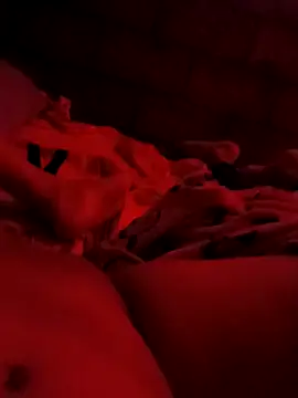 Jenniferhukj online show from 11/24/25, 09:31