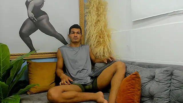 Snapshot of maikol_twinkx chatting on 12/22/25, 05:10 maikol twinkx online show from 12/22/25, 05:10