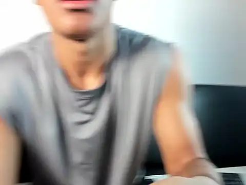 Snapshot of maikol_twinkx chatting on 02/09/26, 04:00 maikol twinkx online show from 02/09/26, 04:00